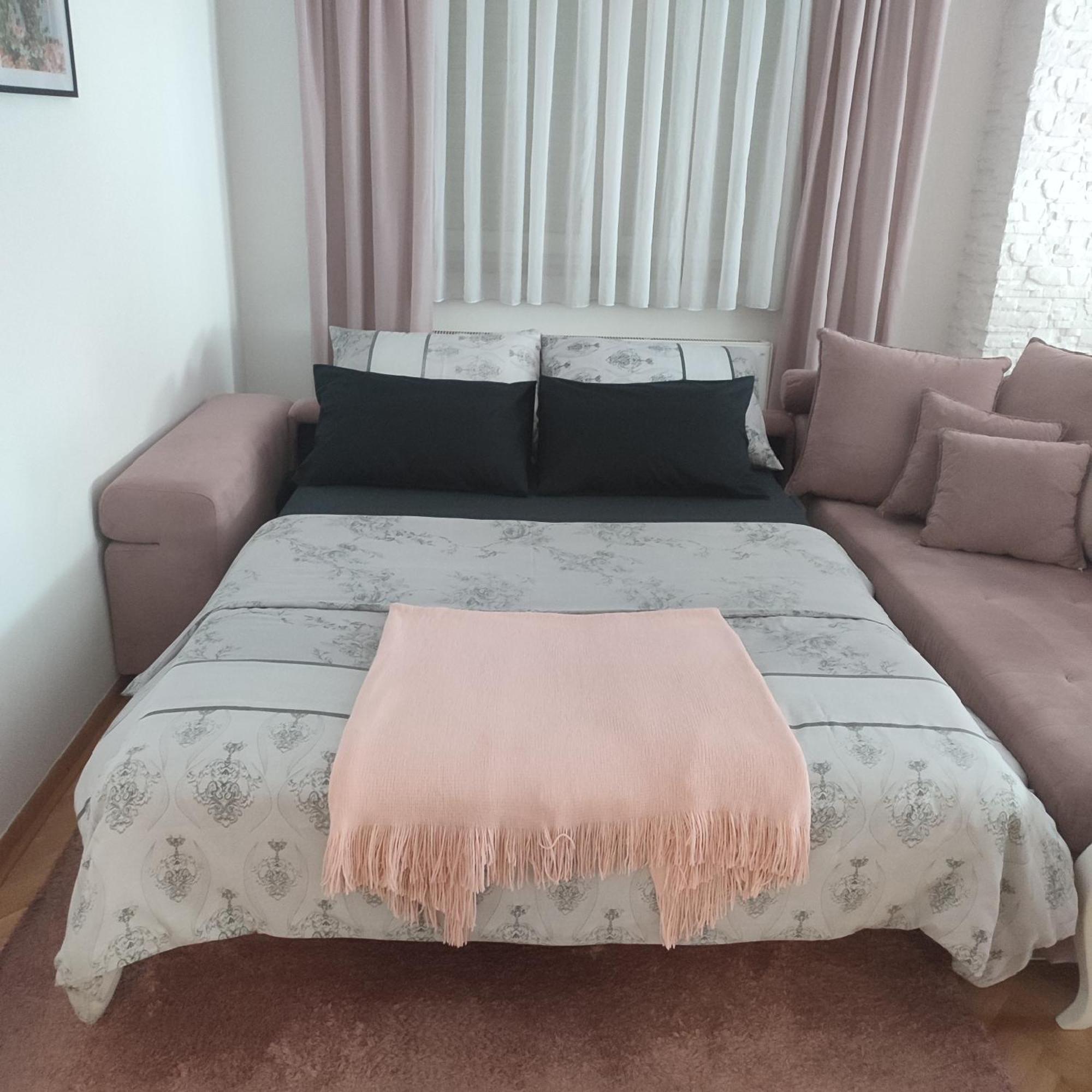 Apartman Jana Bijeljina Eksteriør billede